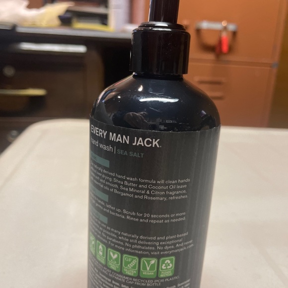 Every Man Jack Hydrating Hand Wash Sea Salt 12 oz - Picture 2 of 3